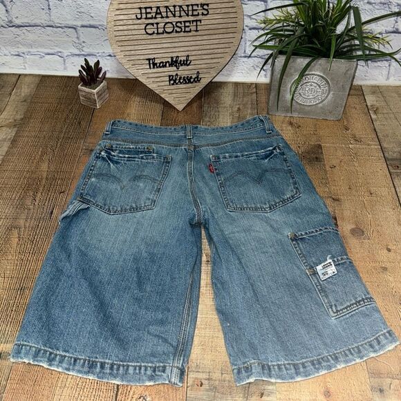 Levi’s grunge skate denim shorts size 18 - Picture 8 of 9